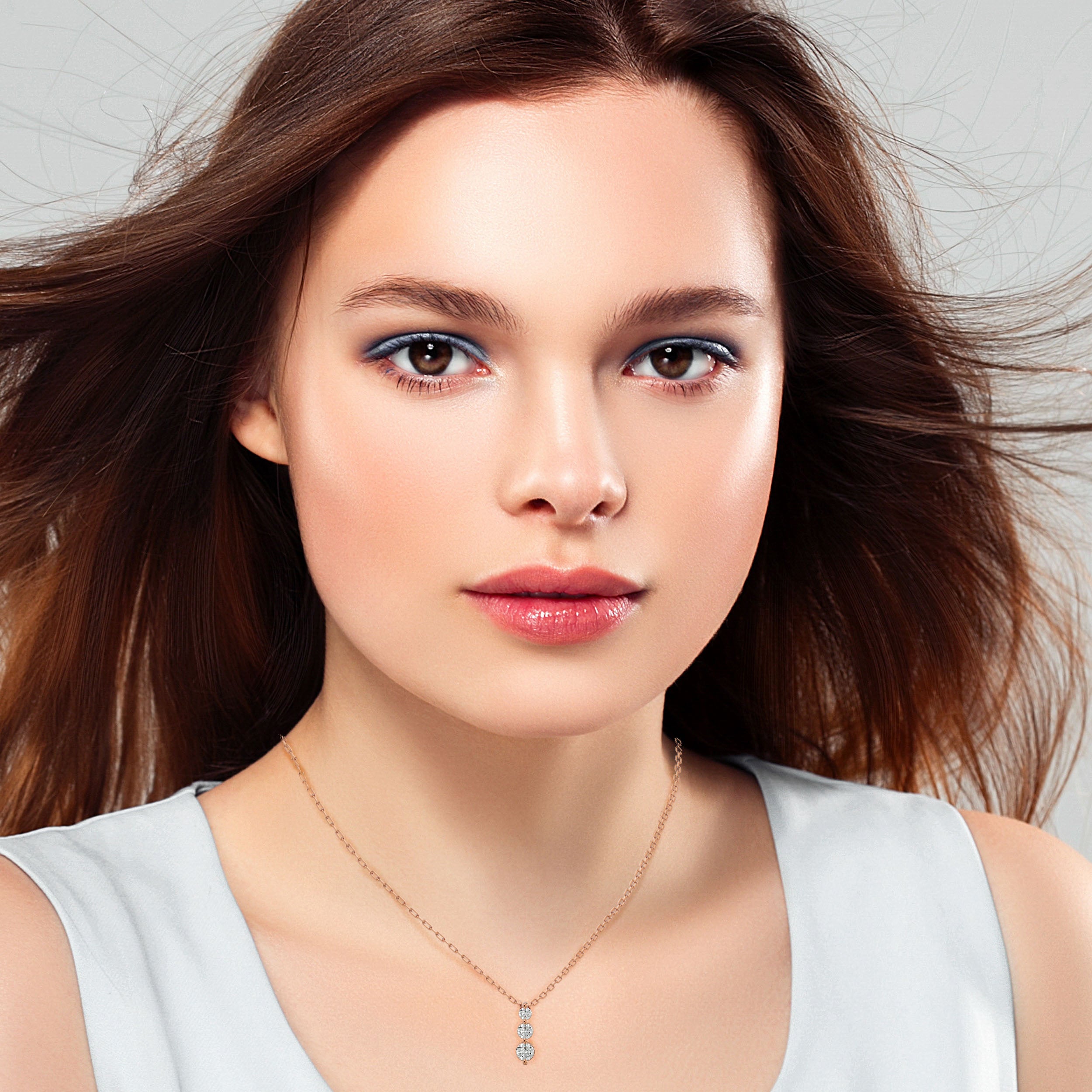 Daisy Diamond Pendant